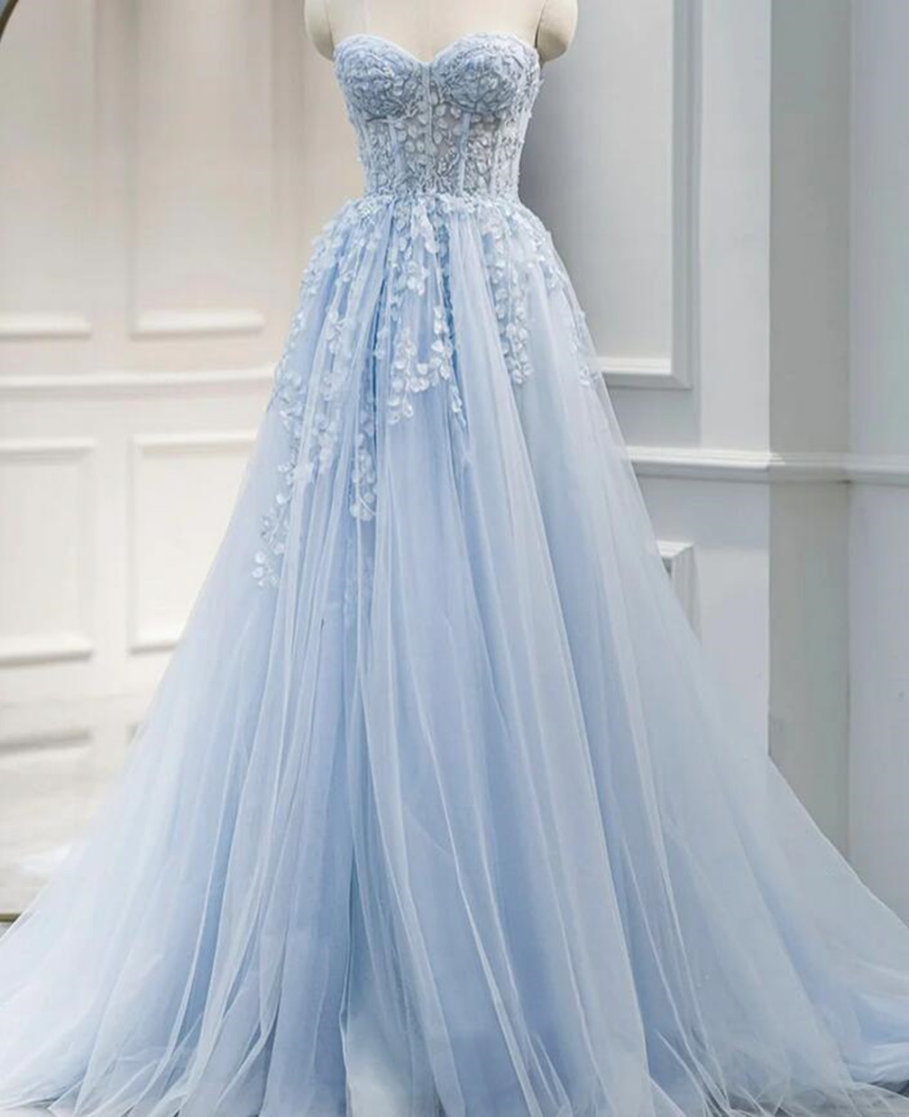 Women A-line Lace Prom Dresses Long Appliques Evening Gowns Tulle Formal Party Dress Yp009