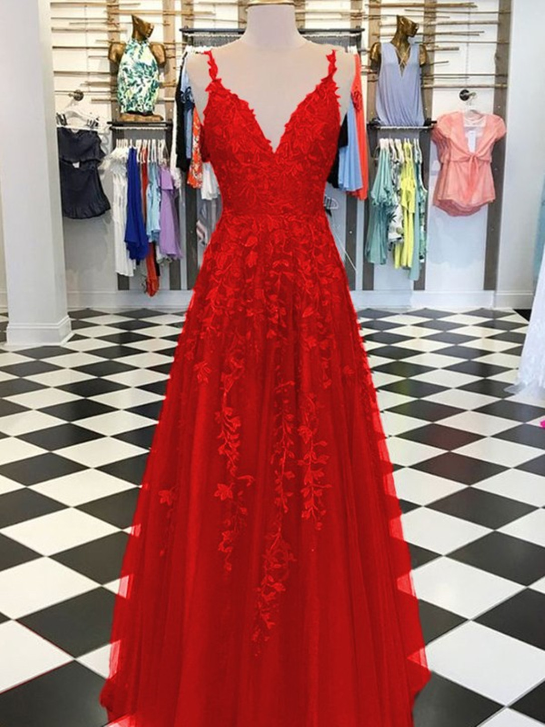 Women A-line/princess Lace Prom Dresses Long V-neck Appliques Evening Gowns Sleeveless Formal Party Dress Yp014
