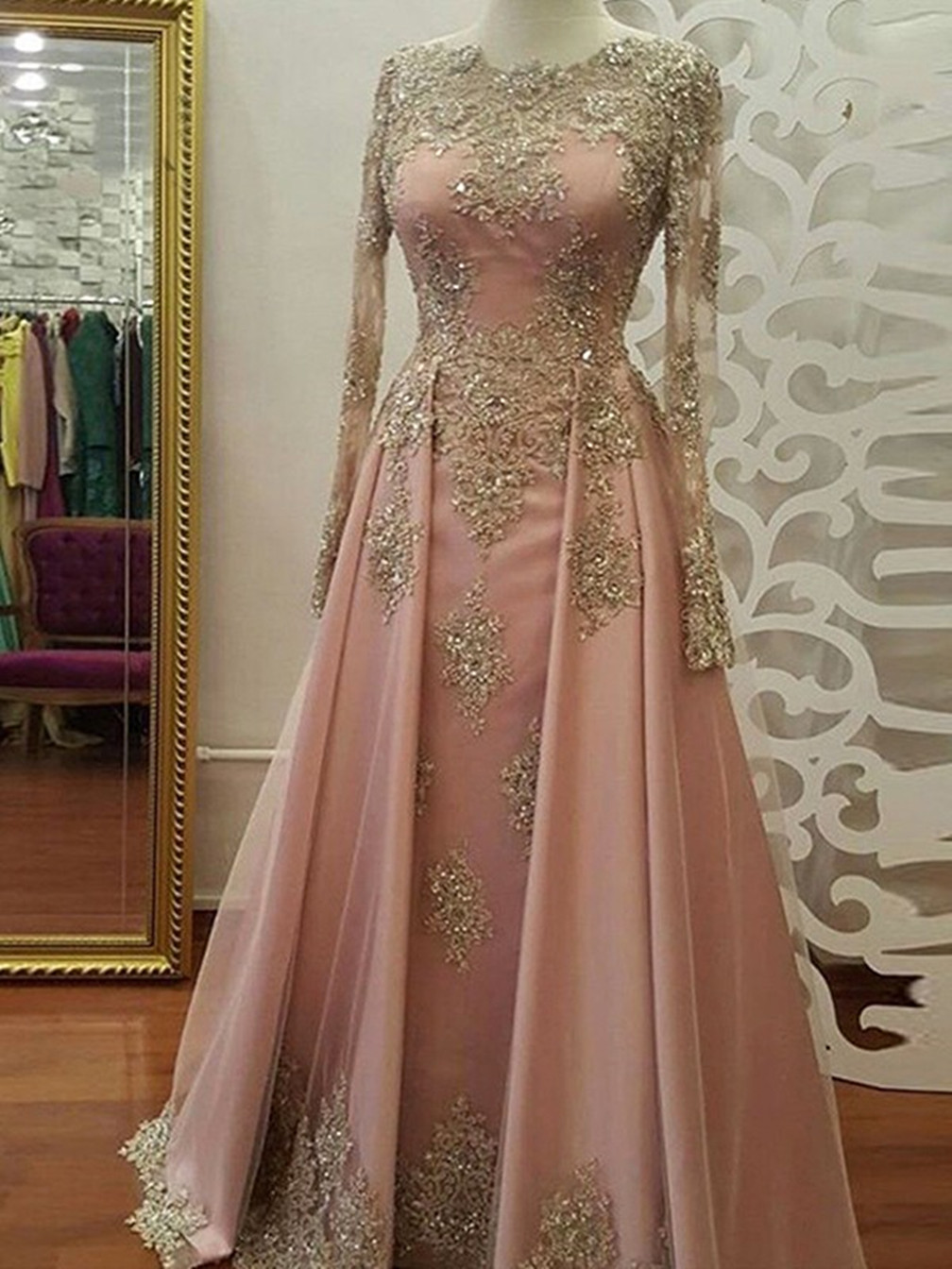 Women A-line/princess Lace Prom Dresses Long Sleeves Evening Gowns Appliques Formal Party Dress Yp027