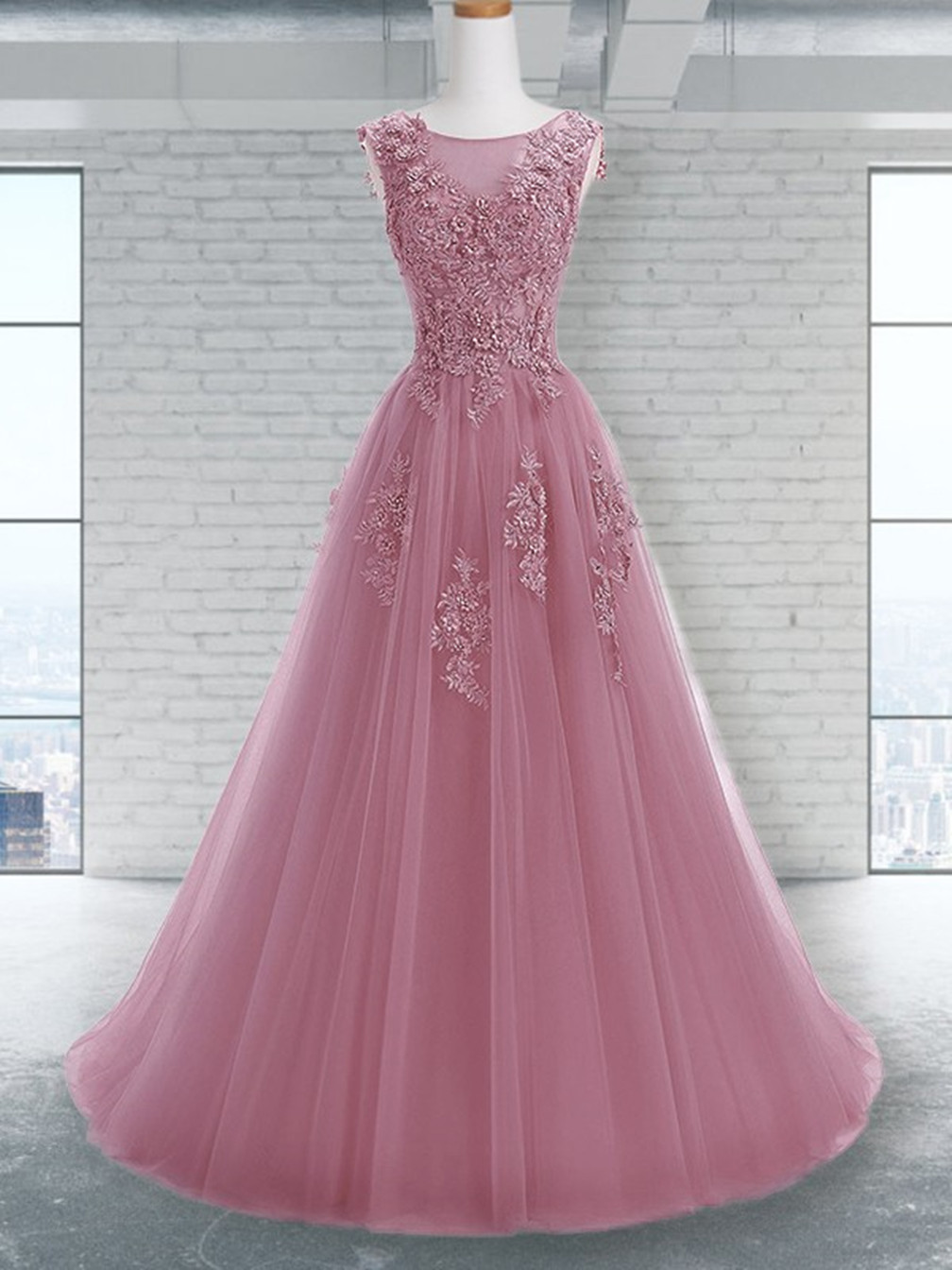 Women A-line/princess Lace Prom Dresses Long Sleeveless Evening Gowns Appliques Formal Party Dress Yp031