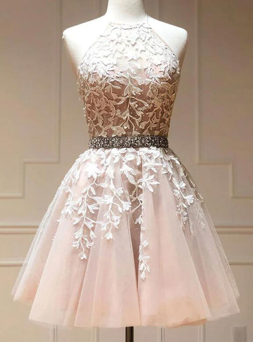 Women Cute Tulle Lace Prom Dress Short A-line Appliques Homecoming Dress Sleeveless Cocktail Party Gowns Yp042