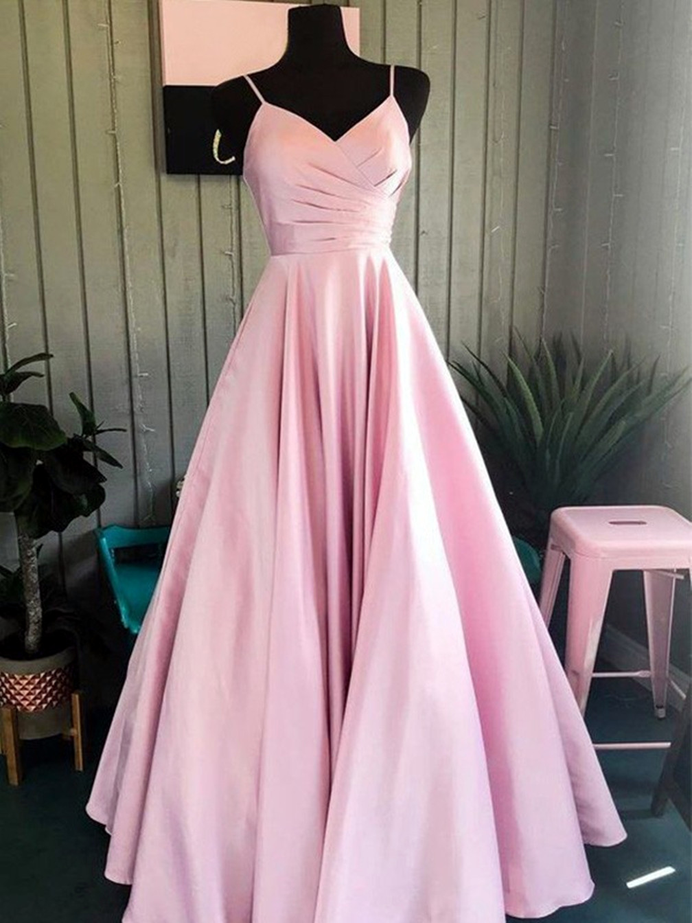 Women A-line/princess Satin Prom Dresses Long Spaghetti Straps Evening Party Gowns Sleeveless Formal Dress Yp085