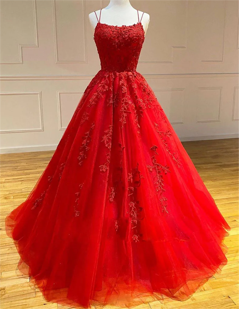 Women A-line Tulle Lace Prom Dresses Long Appliques Evening Party Gowns Sleeveless Formal Dress Yp102