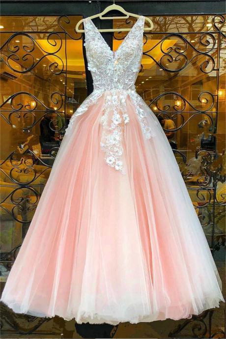 Women A-line Tulle Lace Prom Dresses Long Appliques Evening Party Gowns Sleeveless Formal Dress Yp116